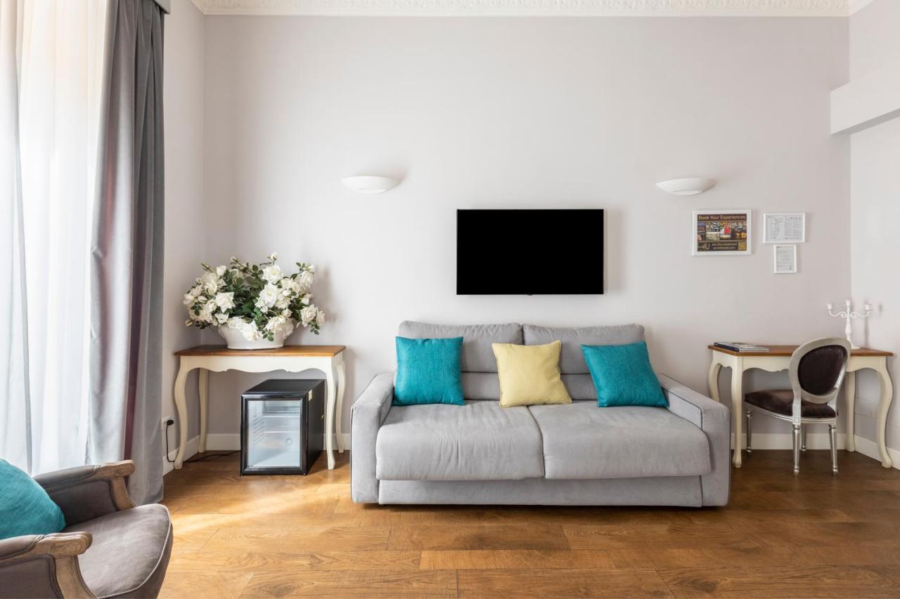 Spagna Art & Suites - Ca Domus Collection Рим Екстериор снимка